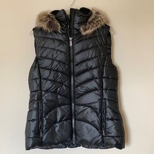 BCBG Generation Black Puffer Vest - Size L